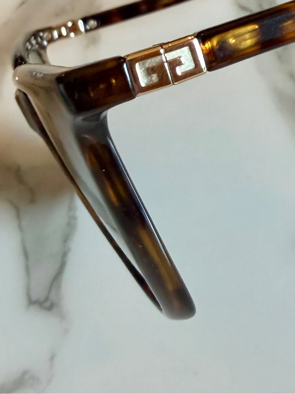 Givenchy GV7160/S Tortoise Wayfarer Sunglasses 55mm Green Lenses w/Case